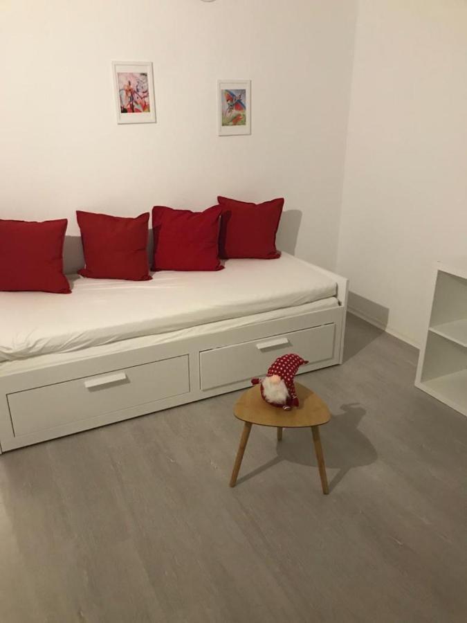 Haus Astenblick In Winterberg Fuer Bis Zu 35 Personen Fuer Wanderveranstaltungen Und Familienfeiern Esterno foto