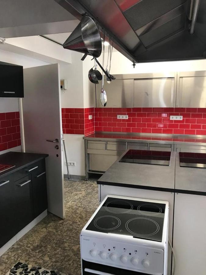 Haus Astenblick In Winterberg Fuer Bis Zu 35 Personen Fuer Wanderveranstaltungen Und Familienfeiern Esterno foto