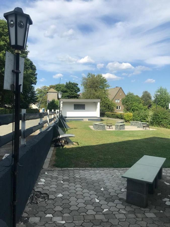 Haus Astenblick In Winterberg Fuer Bis Zu 35 Personen Fuer Wanderveranstaltungen Und Familienfeiern Esterno foto