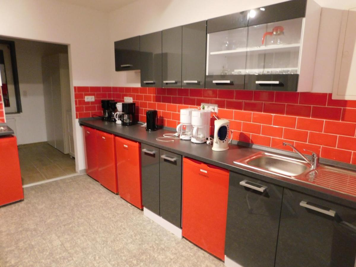 Haus Astenblick In Winterberg Fuer Bis Zu 35 Personen Fuer Wanderveranstaltungen Und Familienfeiern Esterno foto