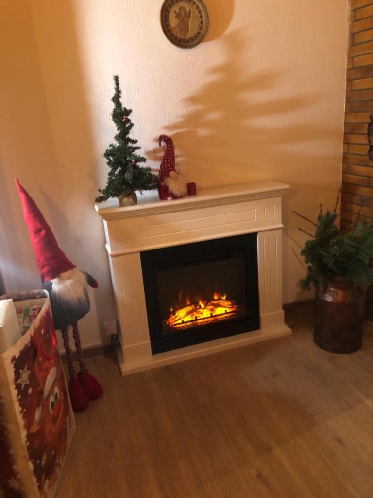 Haus Astenblick In Winterberg Fuer Bis Zu 35 Personen Fuer Wanderveranstaltungen Und Familienfeiern Esterno foto