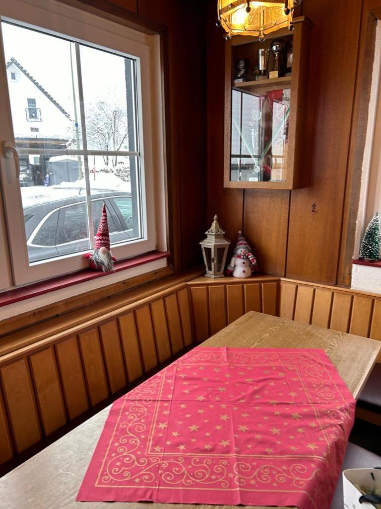 Haus Astenblick In Winterberg Fuer Bis Zu 35 Personen Fuer Wanderveranstaltungen Und Familienfeiern Esterno foto